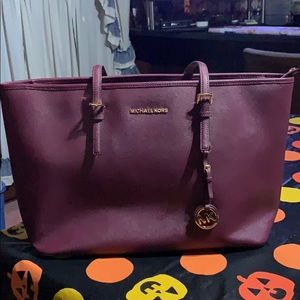 Michael Kors Jet Set Saffiano Leather Tote